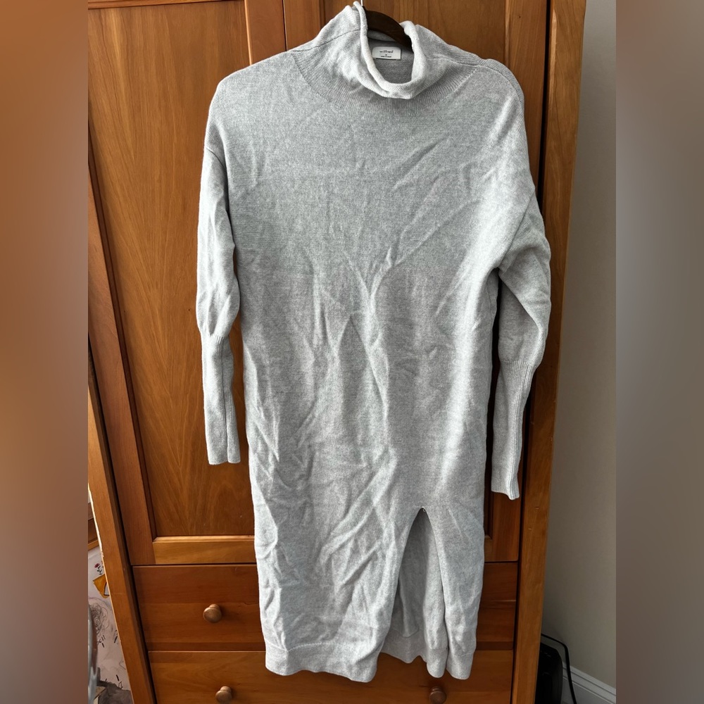 Aritzia Wilfred sweater dress